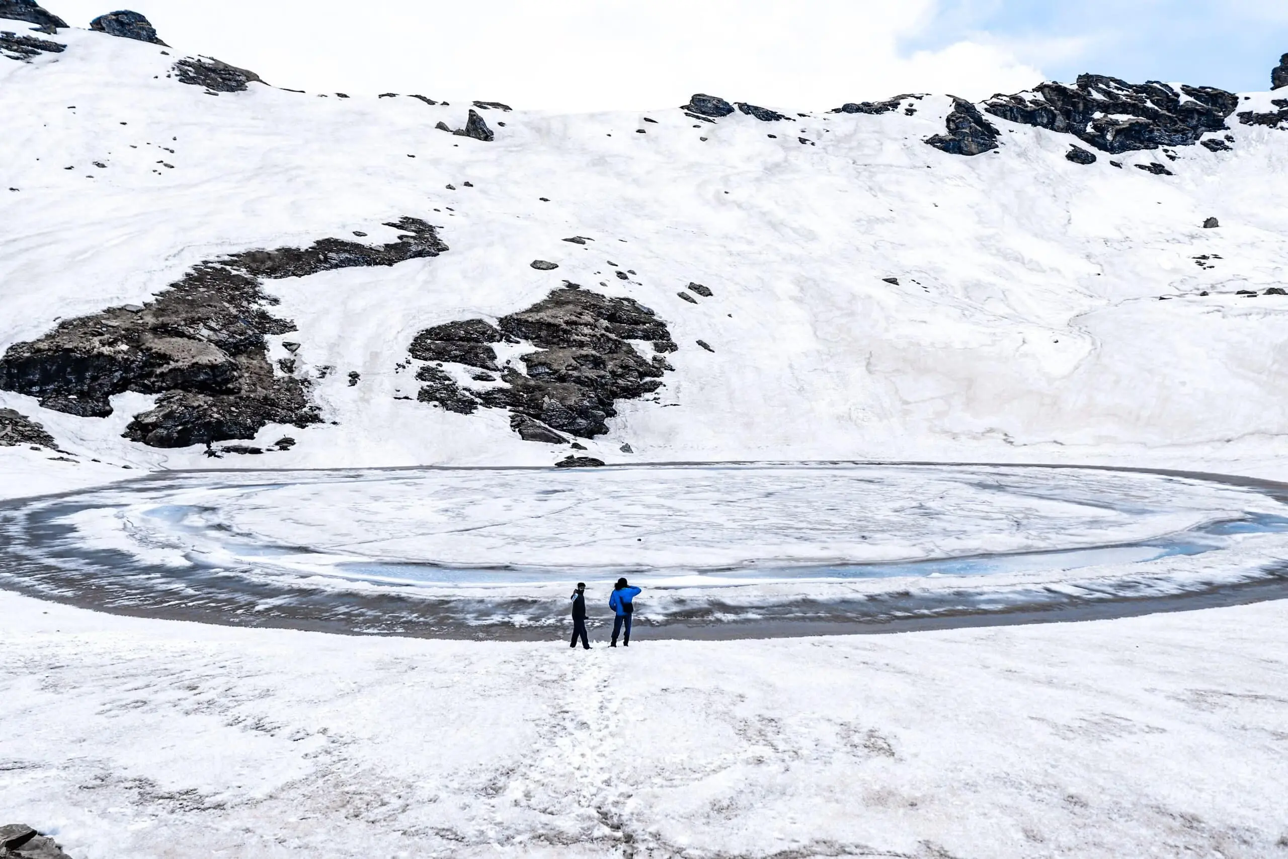 bhrigu-lake-trek-3.webp