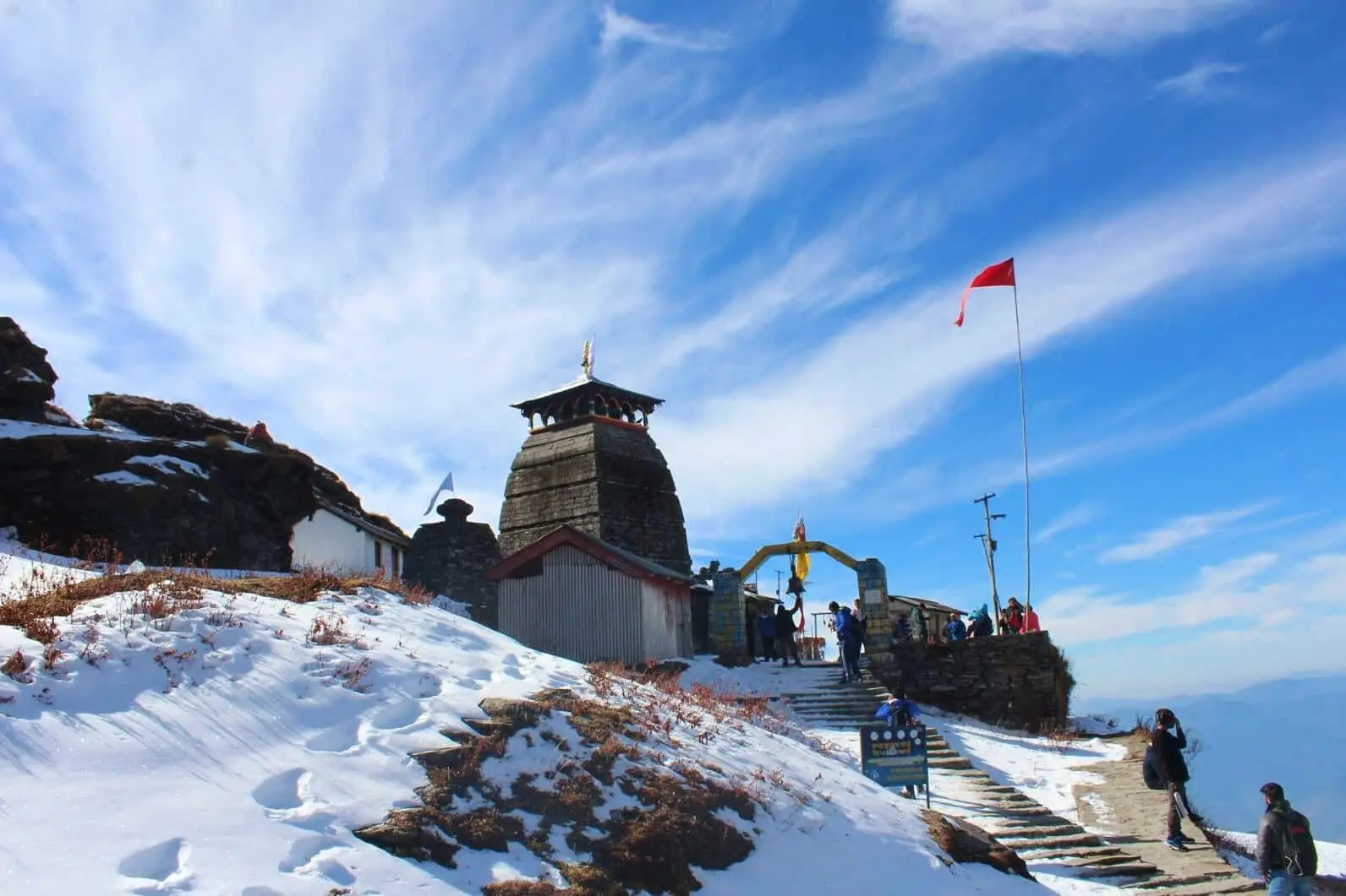 chopta-chandrashilla-tungnath-trek-2-2.webp