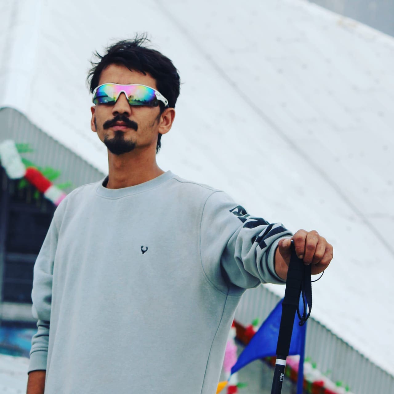 shiv rawat