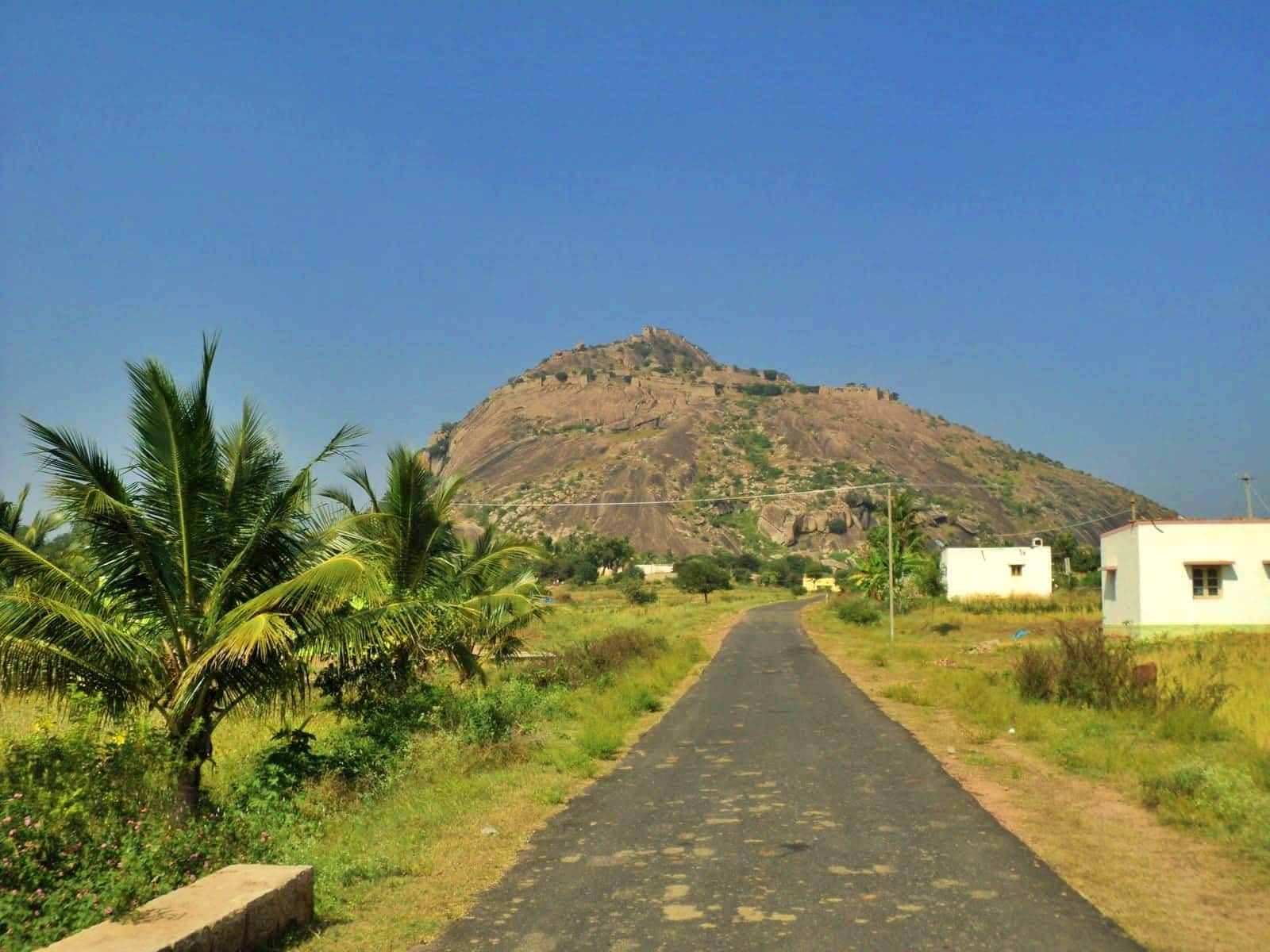 Trekking Places Near Bangalore 1 Channarayana Durga Trek.jpg