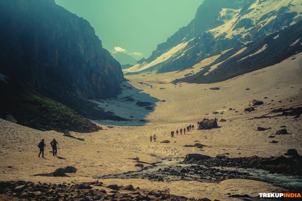 hampta pass trek
